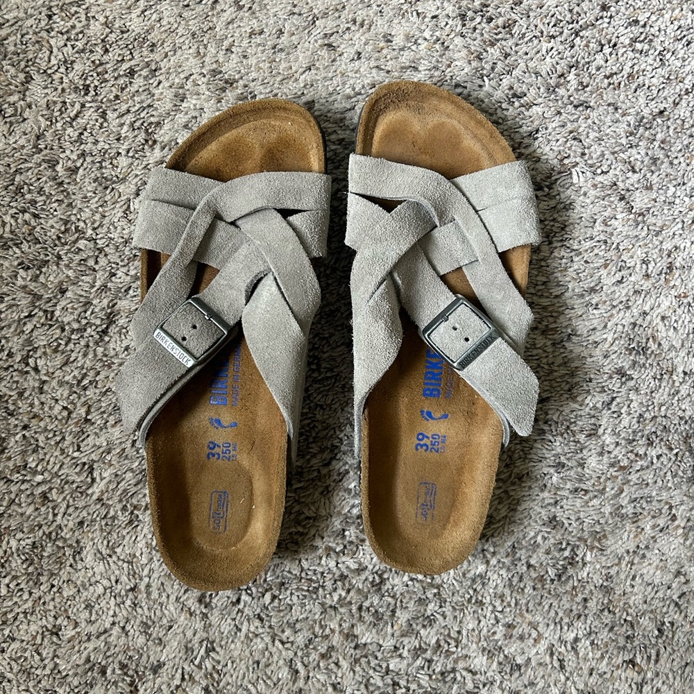 Birkenstock Lugano sandals. Size 39/8. New without tags.